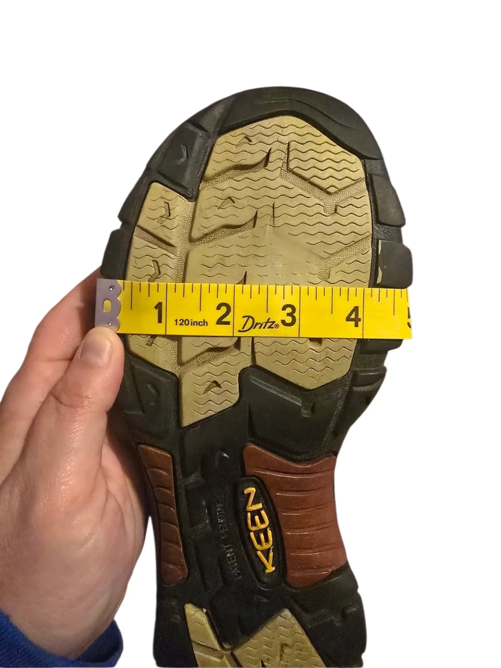 Keen Newport H2 Sandal in Beige and Gray